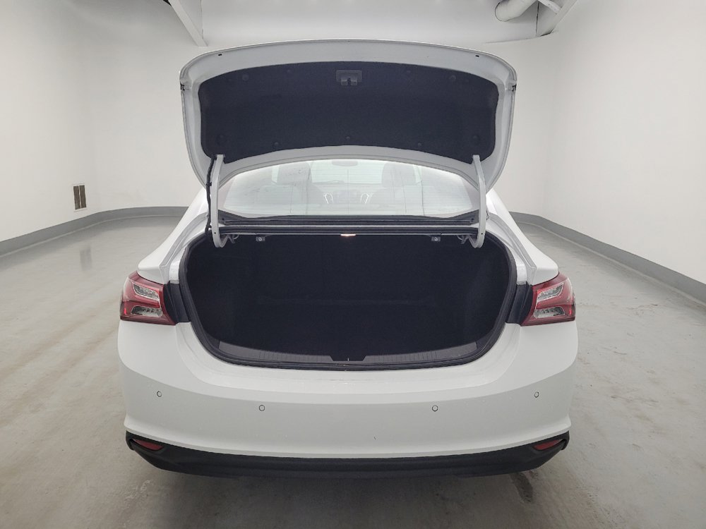 Used 2021 Chevrolet Malibu LT FWD image 29