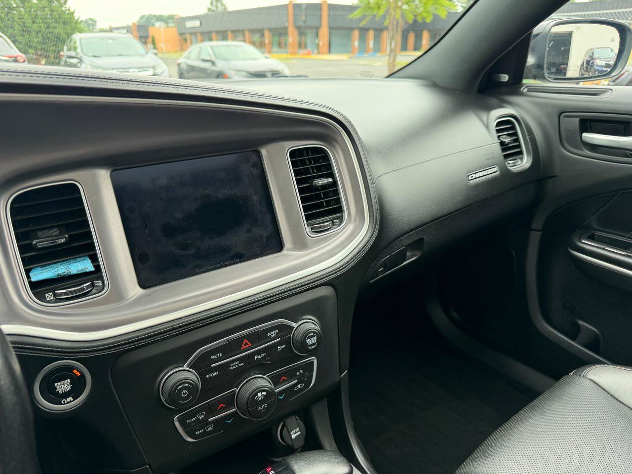 Used 2020 Dodge Charger SXT w/ Plus Group AWD/4WD image 13