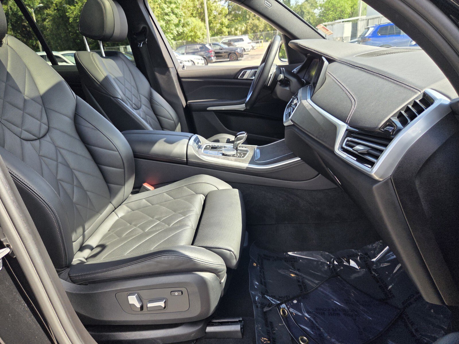 Used 2023 BMW X5 xDrive40i w/ Premium Package AWD/4WD image 17