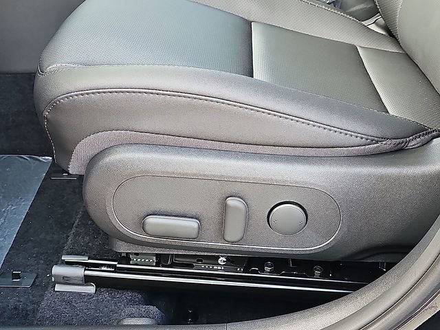 New 2026 Hyundai Kona SEL Premium FWD image 32