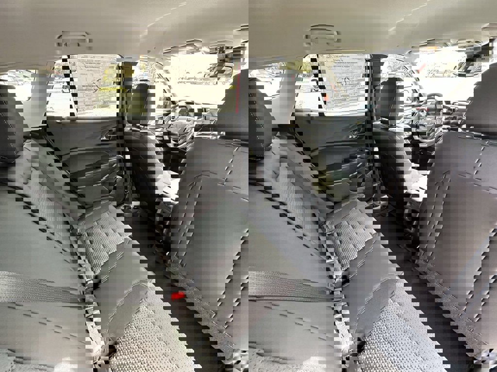 New 2026 Chevrolet Trax LT image 19