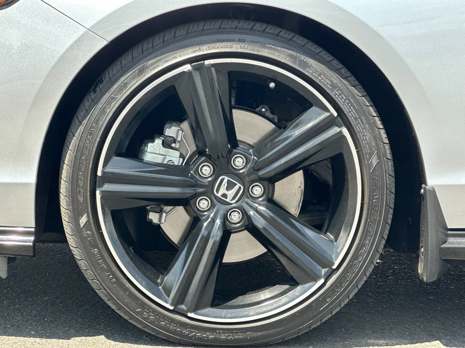 Used 2025 Honda Accord Sport image 23