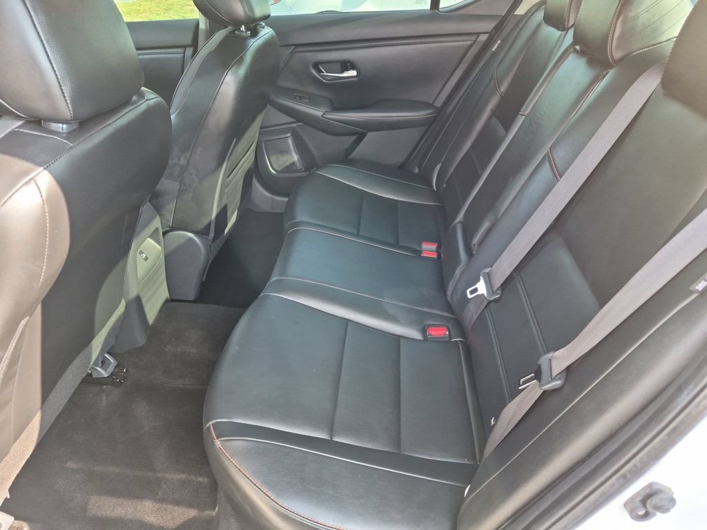 Used 2021 Nissan Sentra SR w/ SR Premium Package FWD image 24