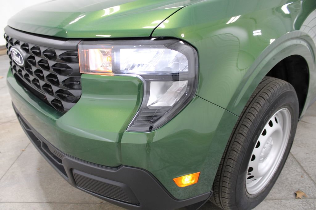 New 2025 Ford Maverick XL image 12