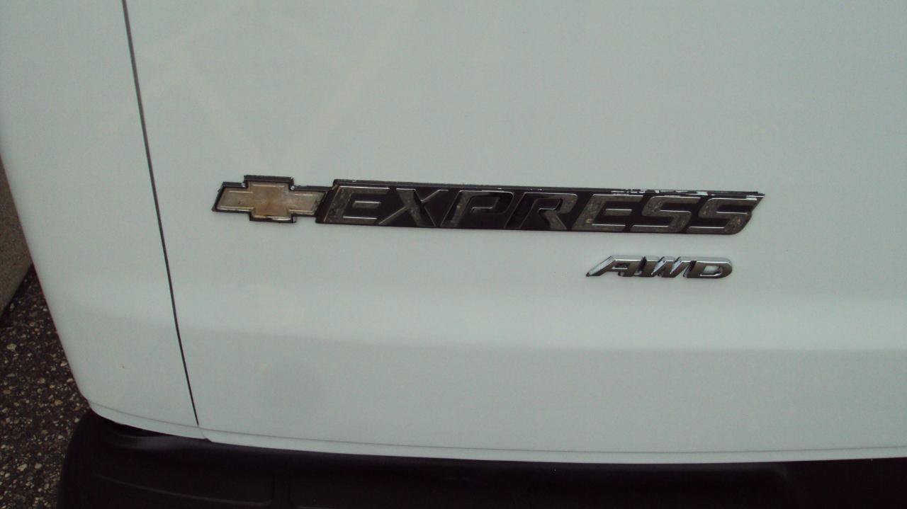 Used 2013 Chevrolet Express 1500 LS AWD/4WD image 38