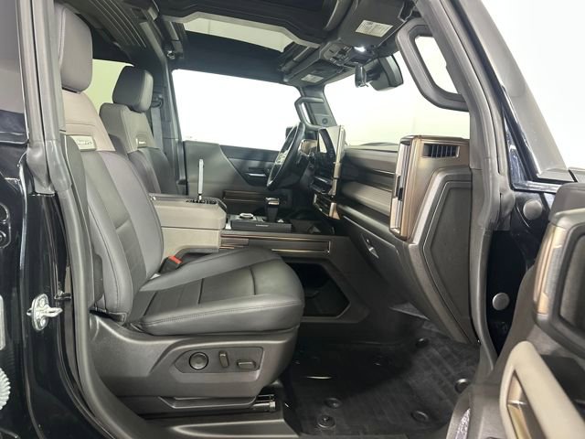 Used 2025 GMC Hummer EV 2X image 26