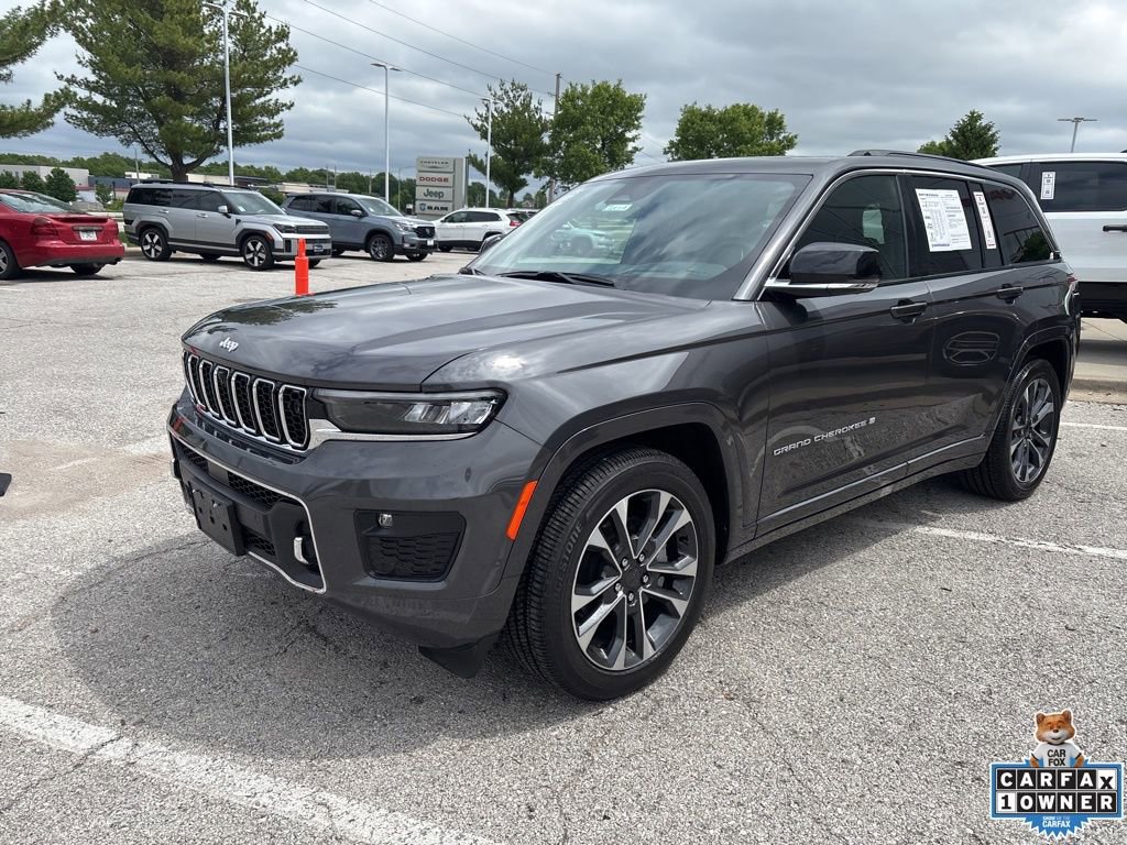 Used 2025 Jeep Grand Cherokee Overland w/ Adv Protech Group III AWD/4WD image 13