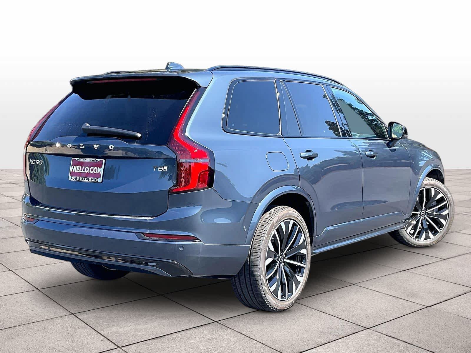 New 2027 Volvo XC90 T8 Ultra AWD/4WD image 4