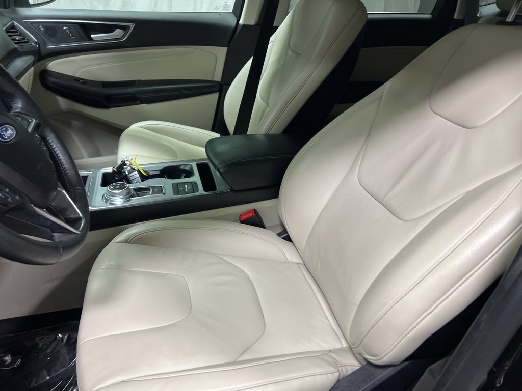 Used 2021 Ford Edge Titanium w/ Cargo Accessory Package FWD image 20