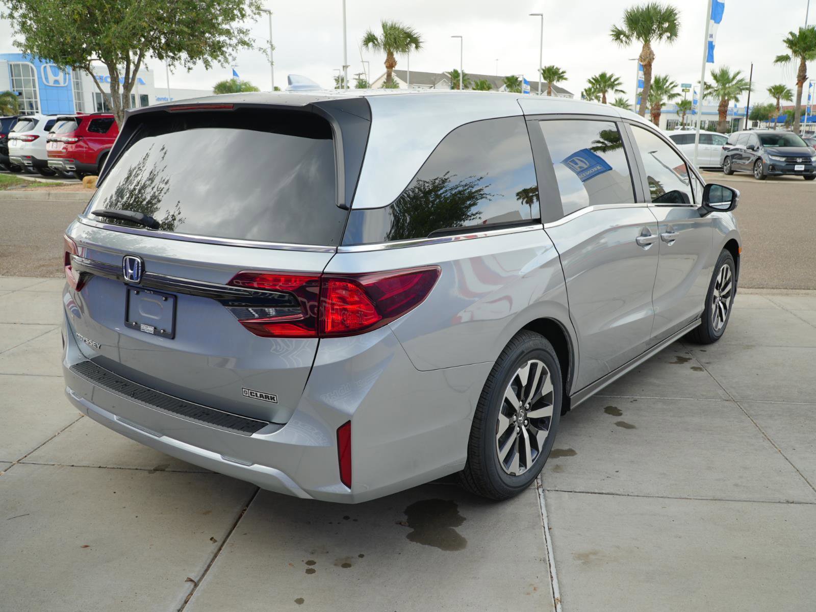 New 2026 Honda Odyssey EX-L image 5