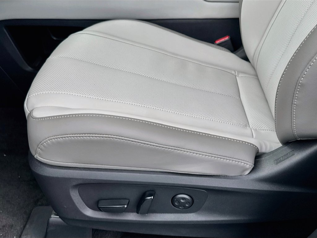 New 2027 INFINITI QX60 Luxe w/ Cargo Package FWD image 20