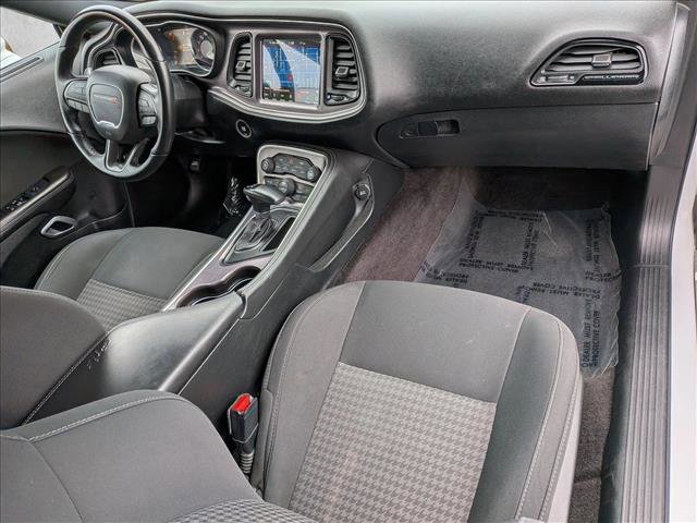Used 2018 Dodge Challenger R/T Scat Pack RWD image 21