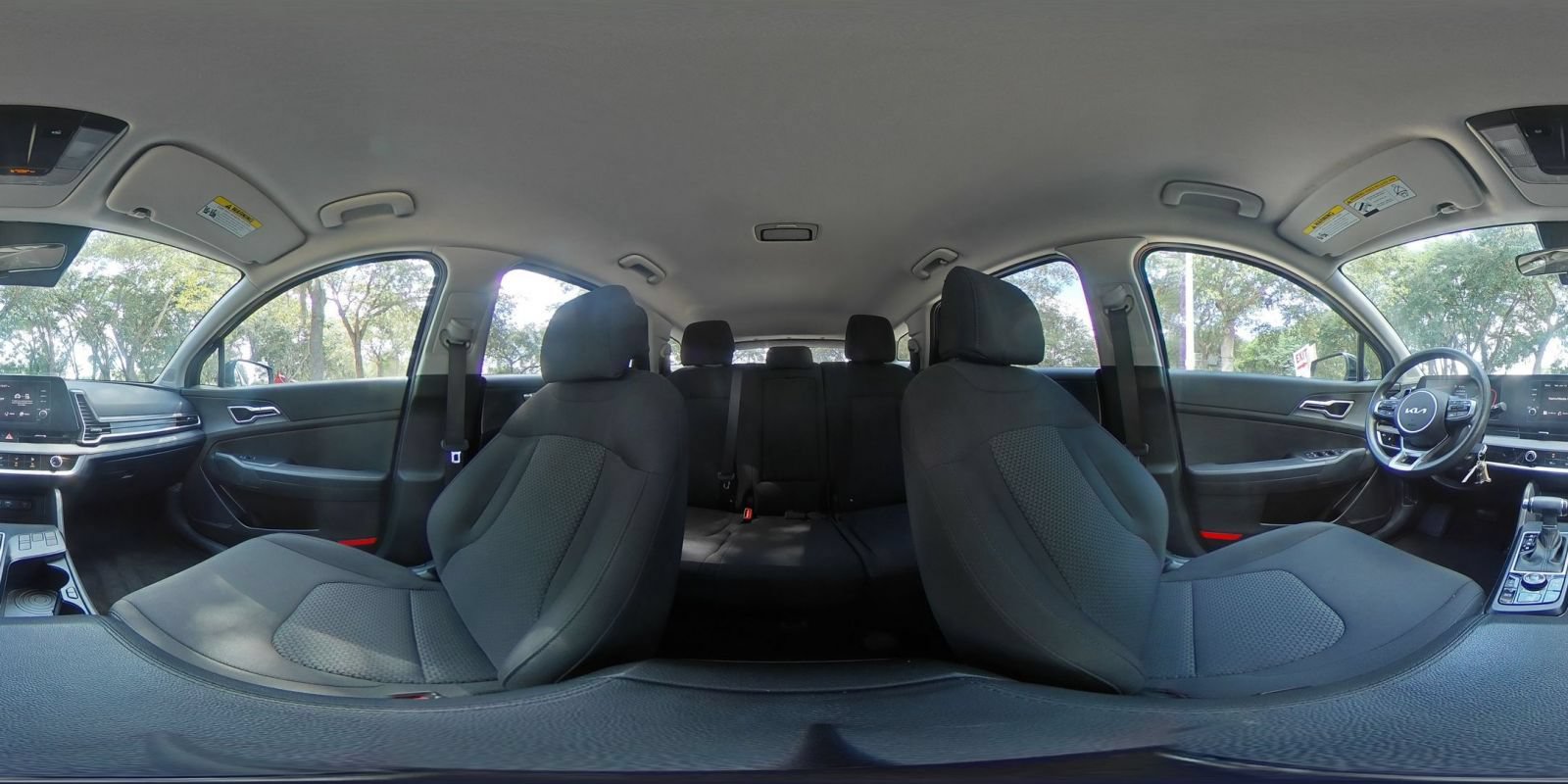 Used 2025 Kia Sportage LX FWD image 40