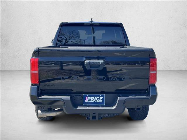 Certified 2025 Toyota Tacoma TRD Off-Road AWD/4WD image 6