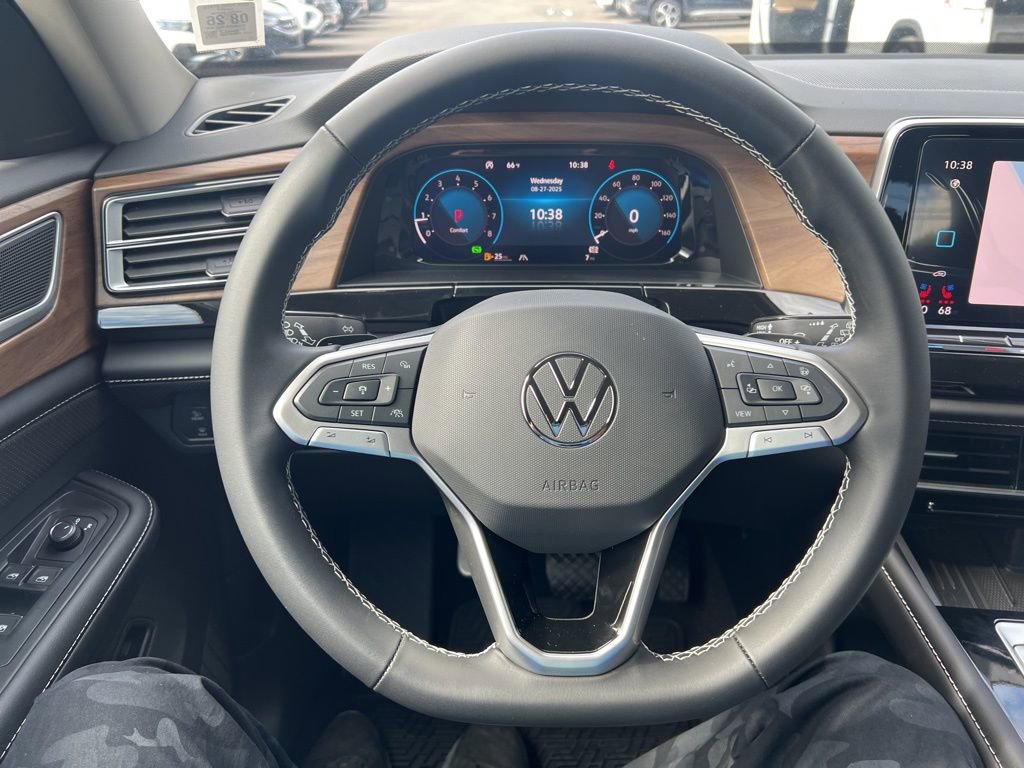 New 2026 Volkswagen Atlas SE image 28