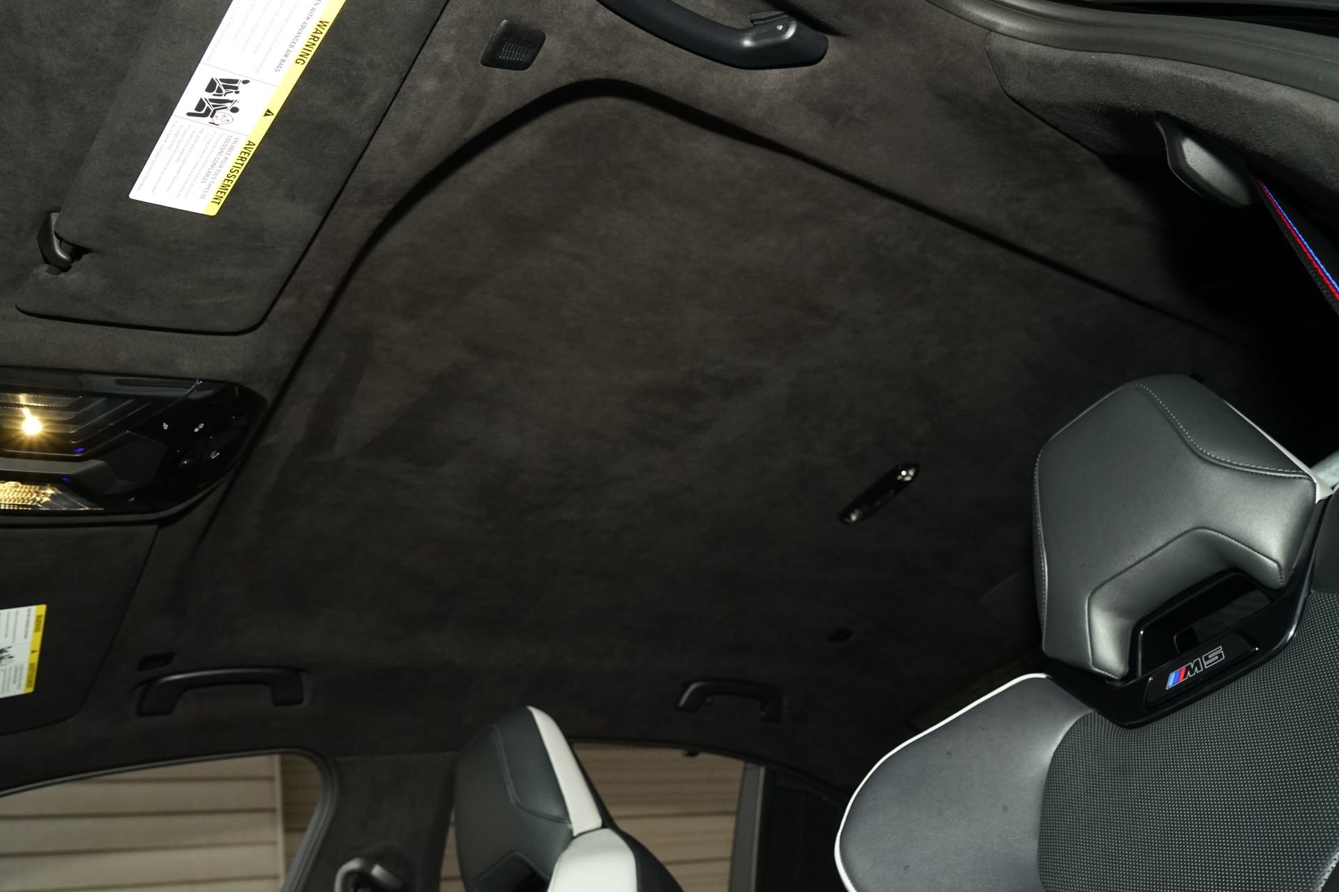 Used 2026 BMW M5 w/ Carbon Package image 24