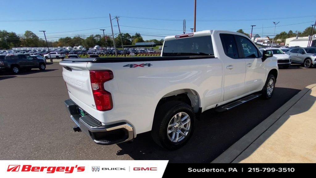 Certified 2023 Chevrolet Silverado 1500 LT AWD/4WD image 10