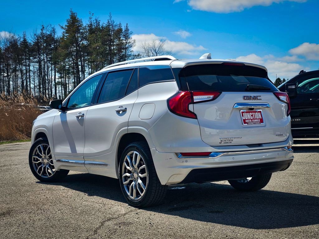 Certified 2023 GMC Terrain Denali w/ Denali Premium Package image 8