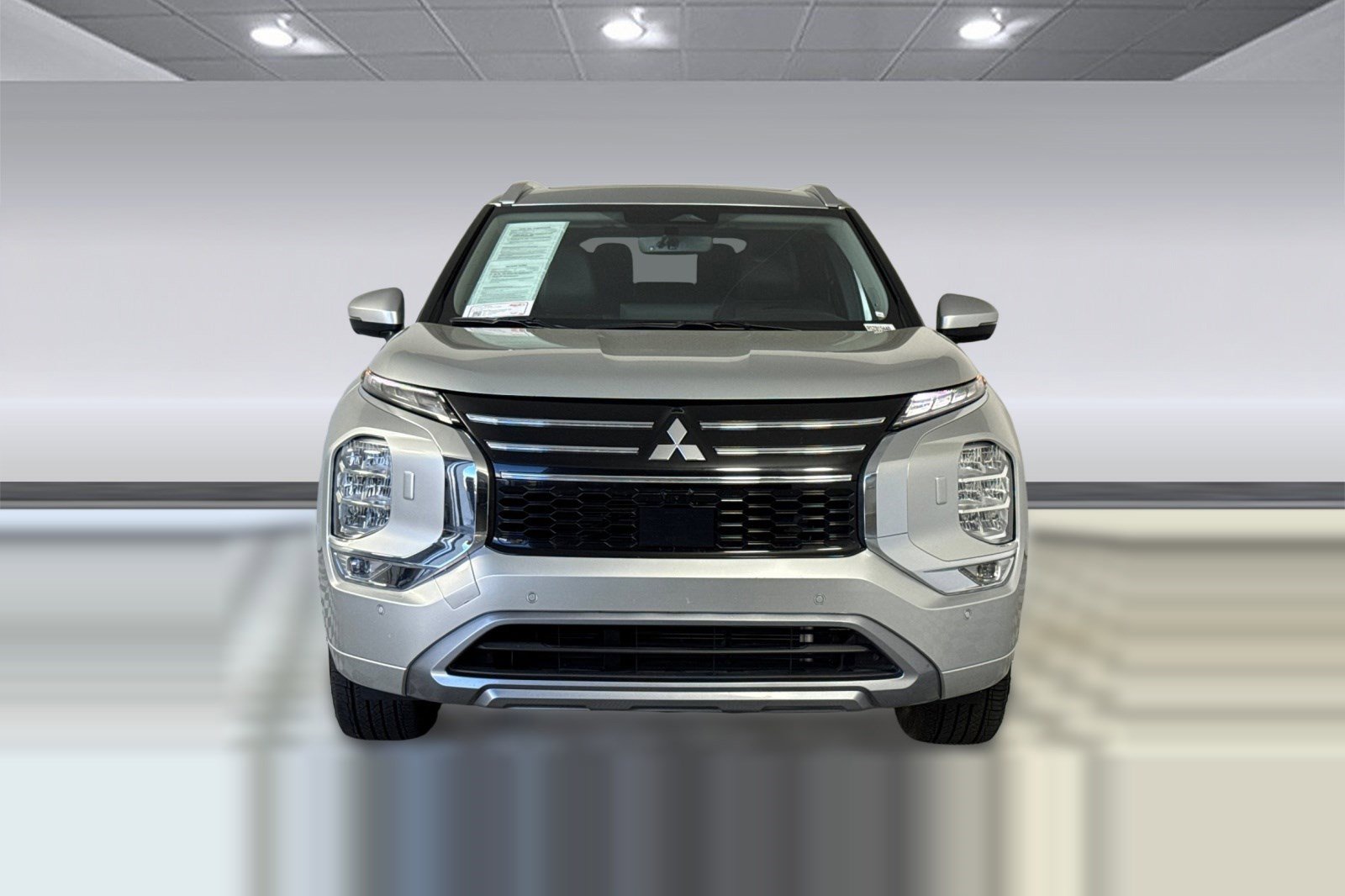 Used 2025 Mitsubishi Outlander SEL image 5