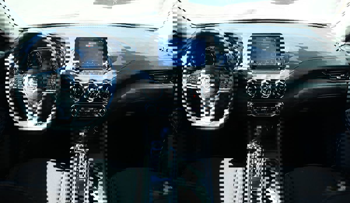 Used 2021 Nissan Sentra SV image 32