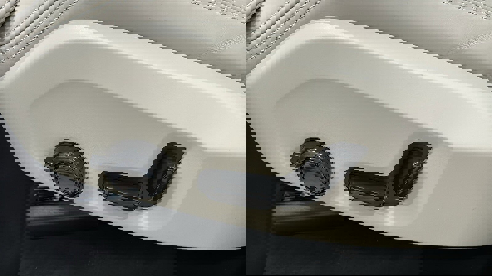 New 2026 Volvo XC90 T8 Ultra w/ Protection Package Premier image 24