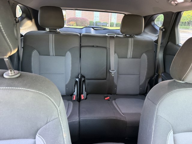 Used 2025 Chevrolet Blazer LT FWD image 29