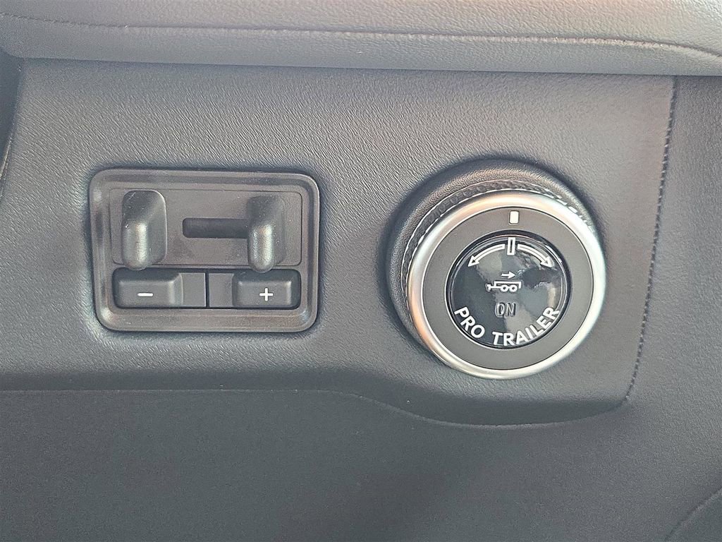 New 2025 Lincoln Navigator Reserve w/ Jet Appearance Package image 29