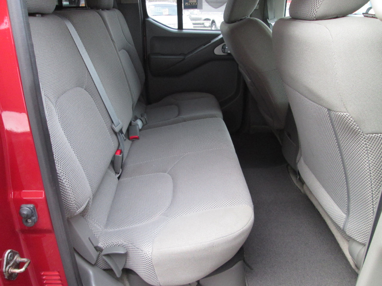 Used 2015 Nissan Frontier SV w/ SV Value Truck Package image 26