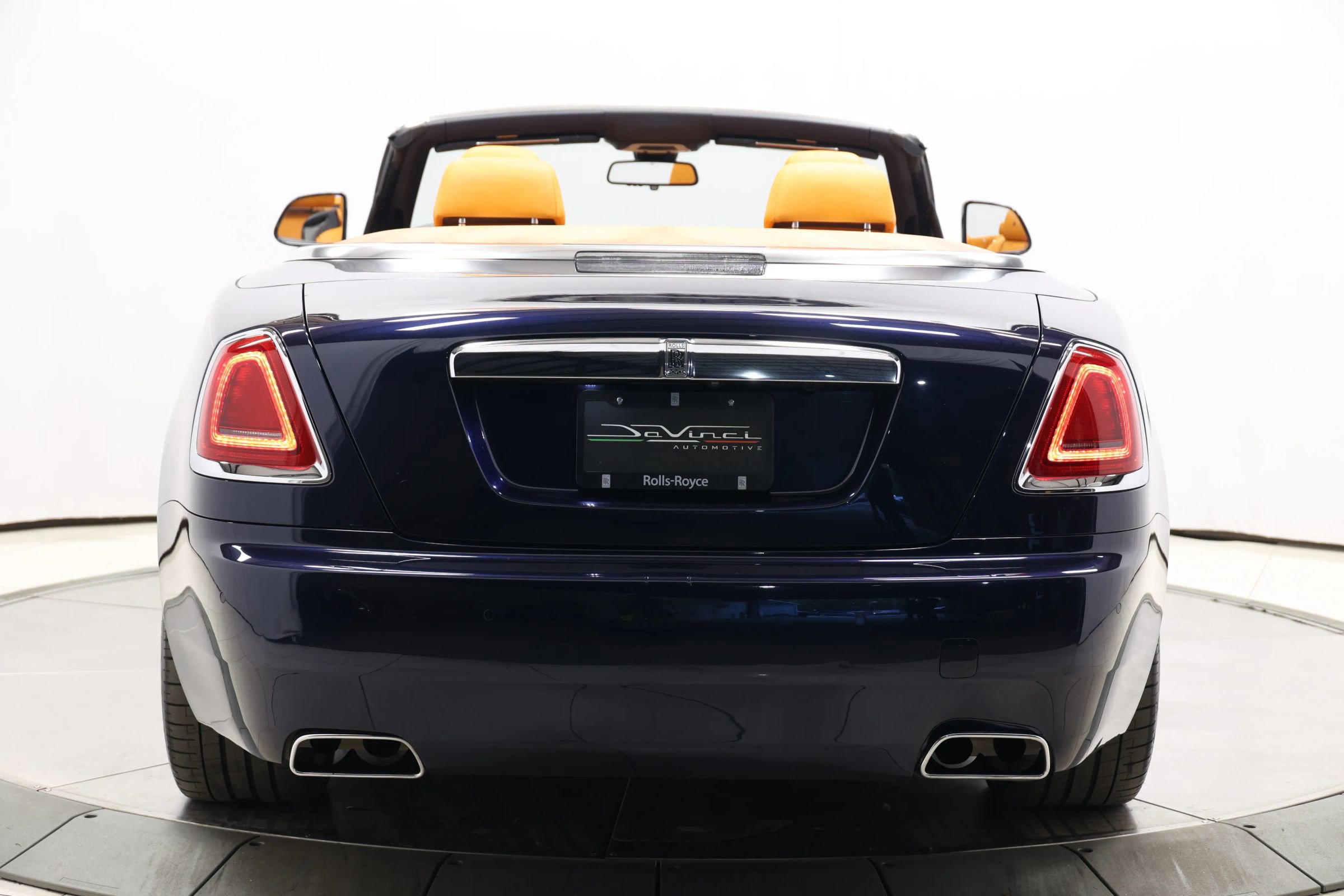 Used 2016 Rolls-Royce Dawn image 56