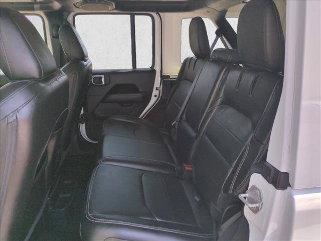 Used 2021 Jeep Wrangler Unlimited Sahara w/ Cold Weather Group AWD/4WD image 18