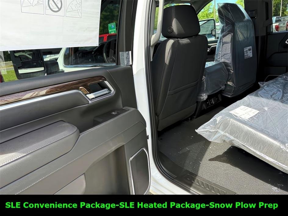 New 2025 GMC Sierra 2500 SLE w/ SLE Convenience Package image 15