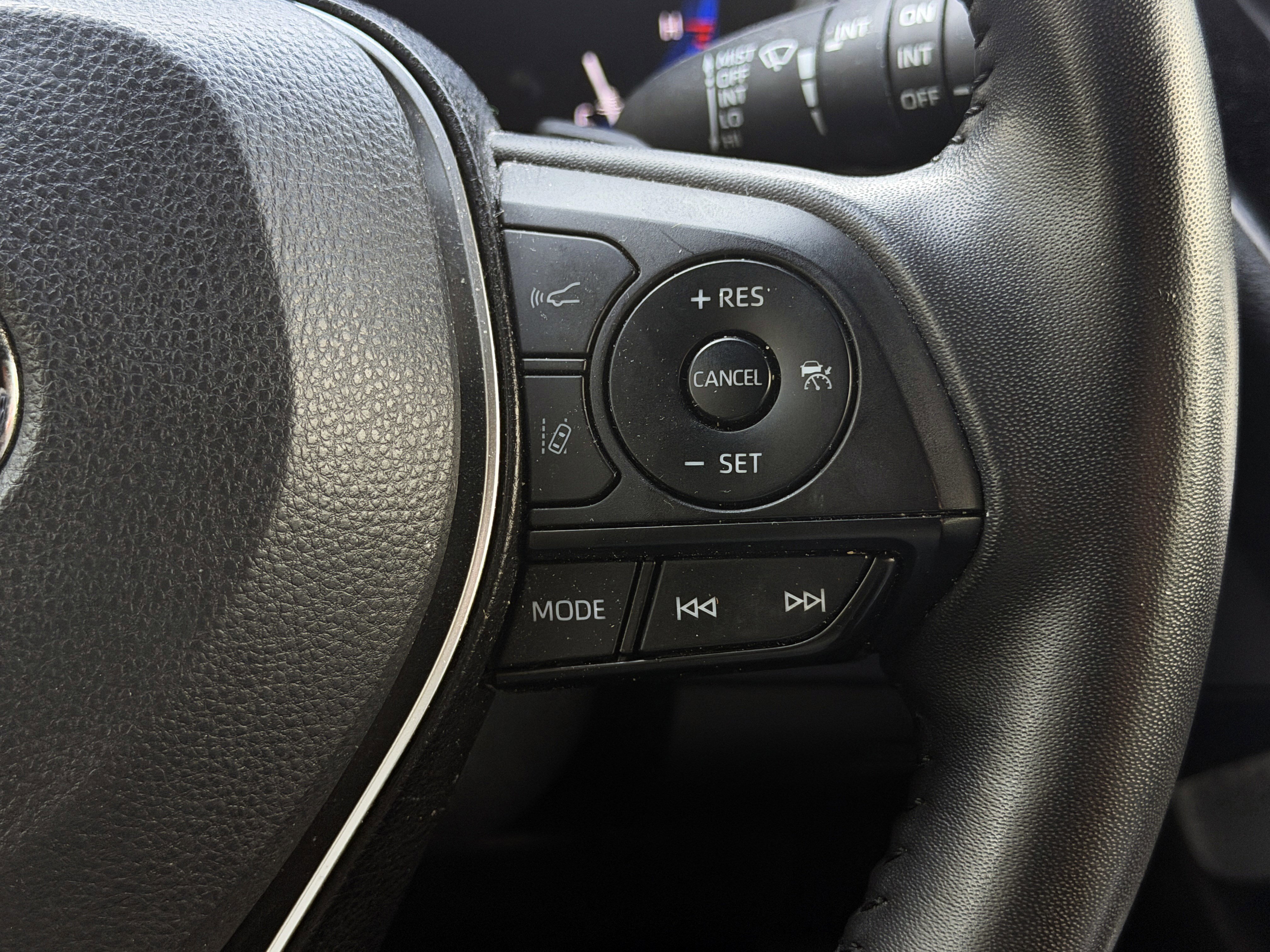 Used 2022 Toyota Corolla XSE image 14