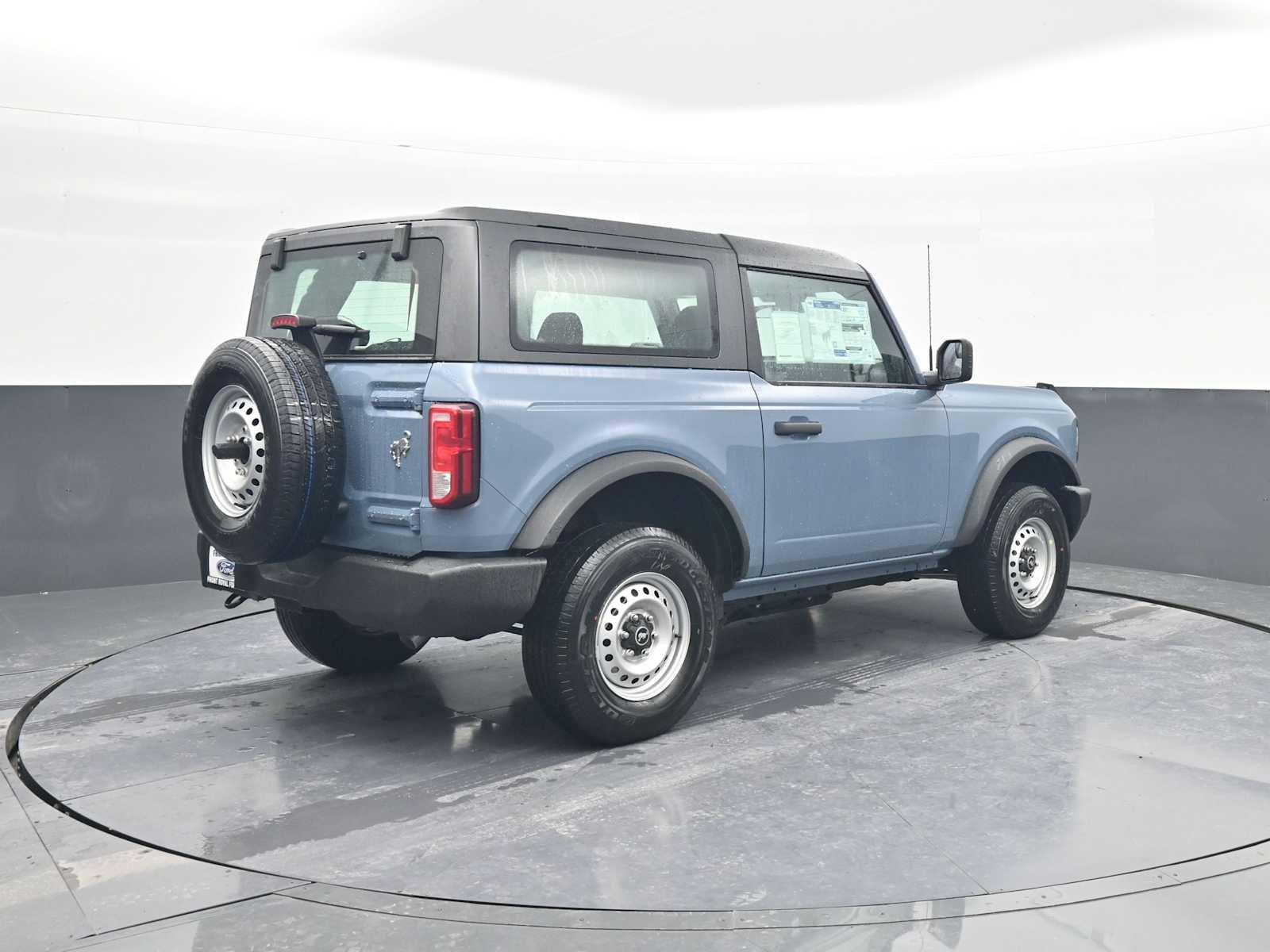 New 2025 Ford Bronco 2-Door image 8