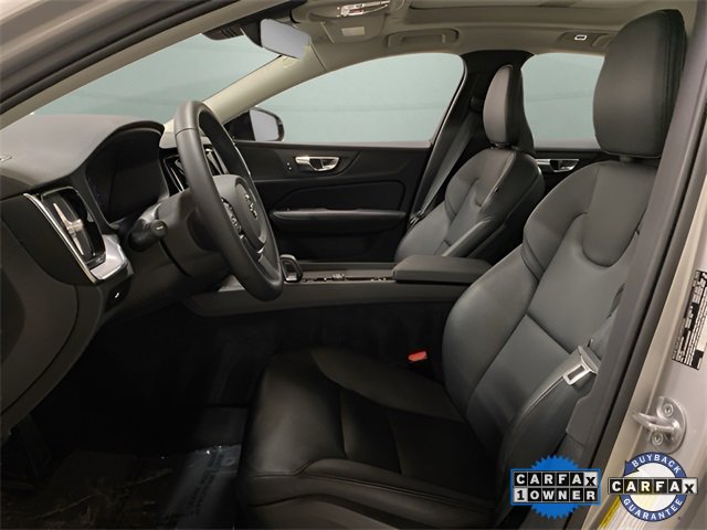 Used 2025 Volvo S60 B5 Core image 18