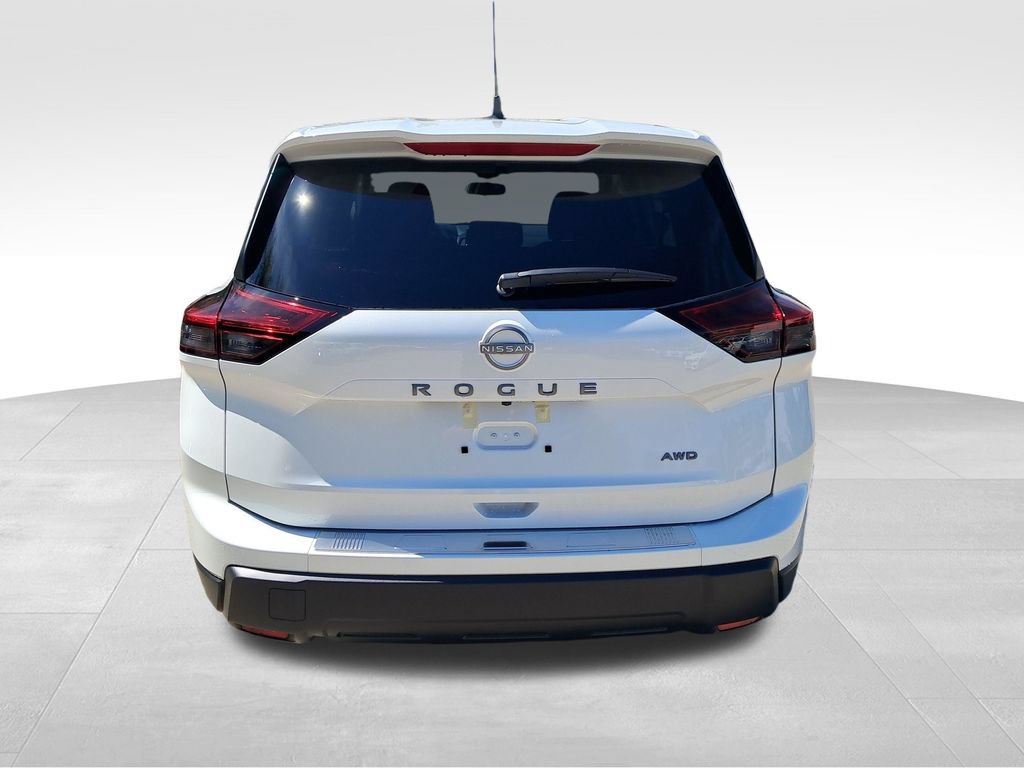 New 2026 Nissan Rogue SV w/ Cold Weather Package AWD/4WD image 4