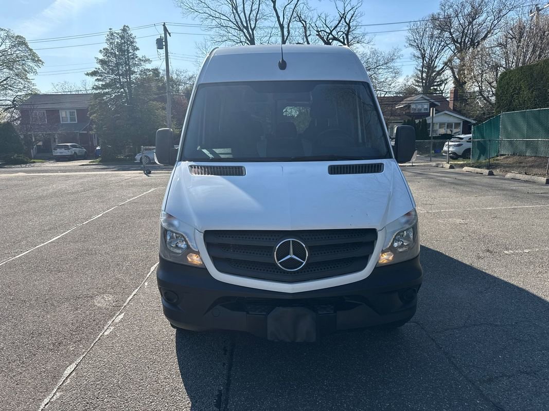 Used 2017 Mercedes-Benz Sprinter 2500 image 10