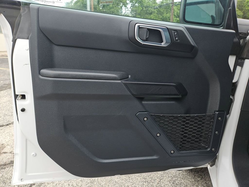 Used 2025 Ford Bronco Big Bend AWD/4WD image 14