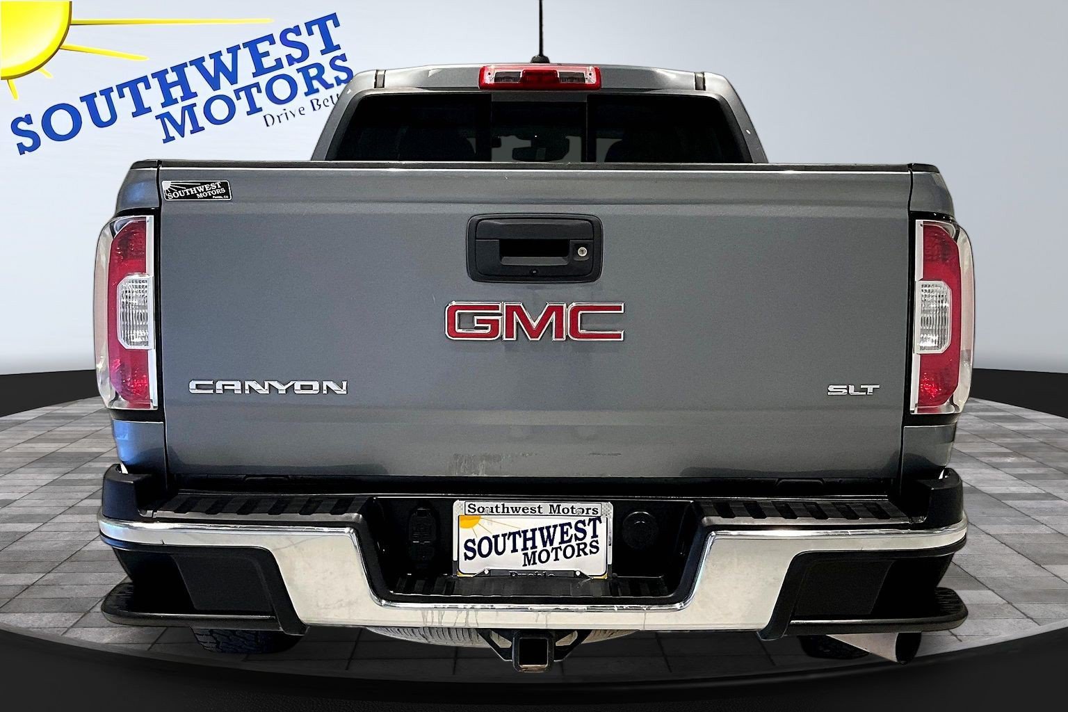 Used 2018 GMC Canyon SLT w/ Driver Alert Package AWD/4WD image 6