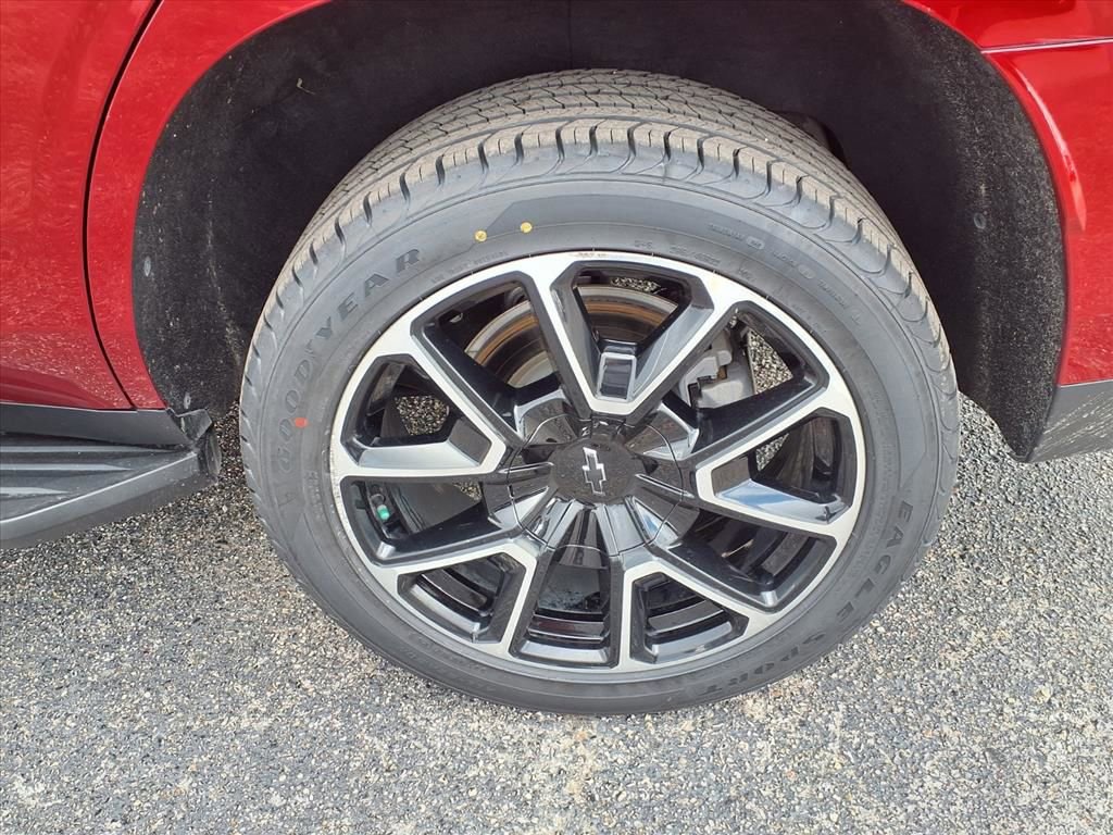 Used 2021 Chevrolet Tahoe RST w/ Luxury Package RWD image 20