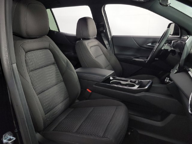 Used 2026 Chevrolet Equinox LT AWD/4WD image 15