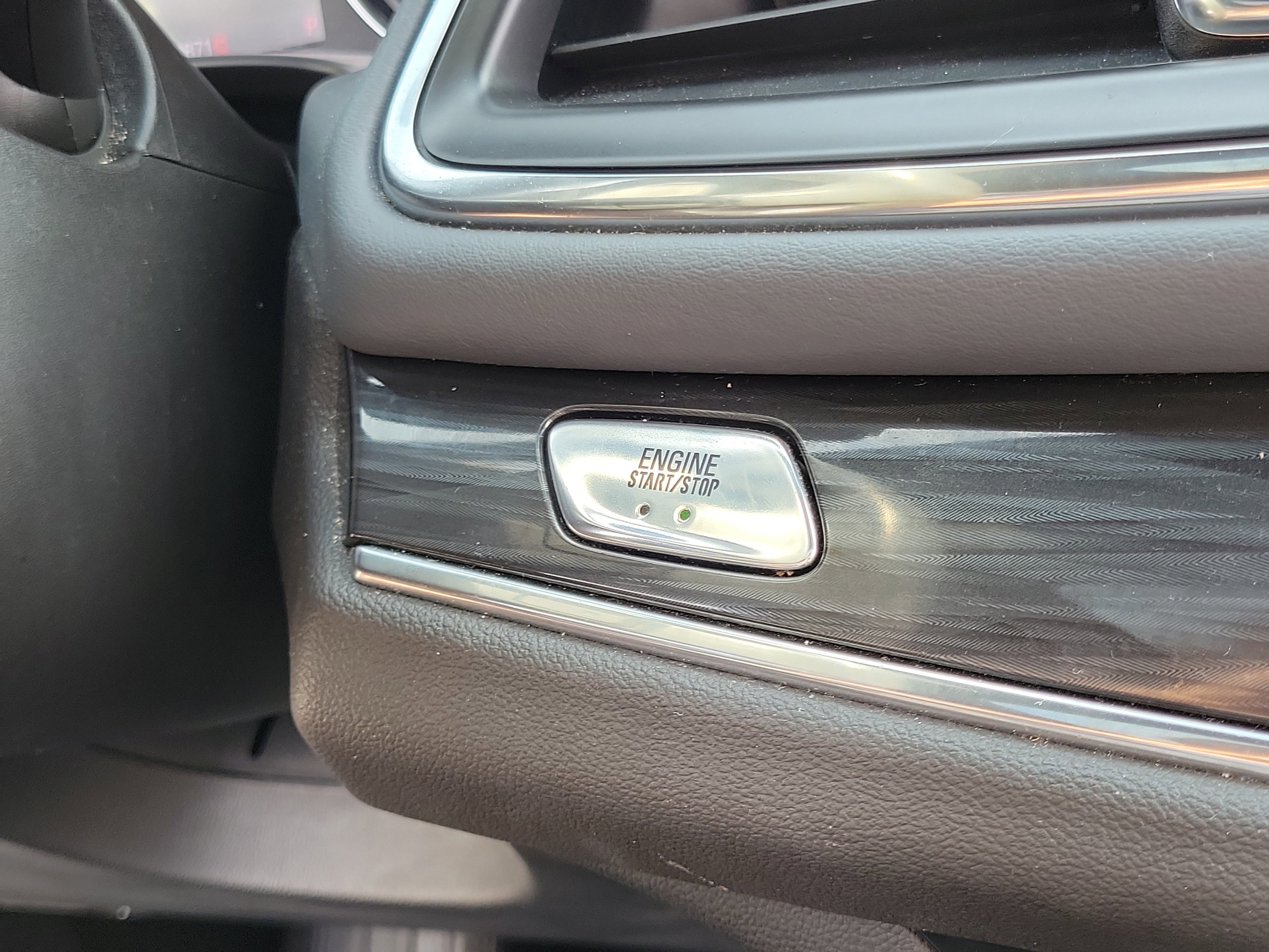 Used 2023 Buick Enclave Essence w/ Experience Buick Package image 28