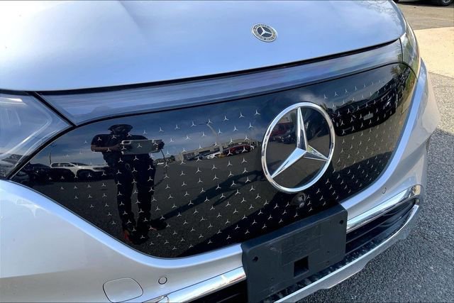 Used 2023 Mercedes-Benz EQE 350+ 4MATIC SUV image 6