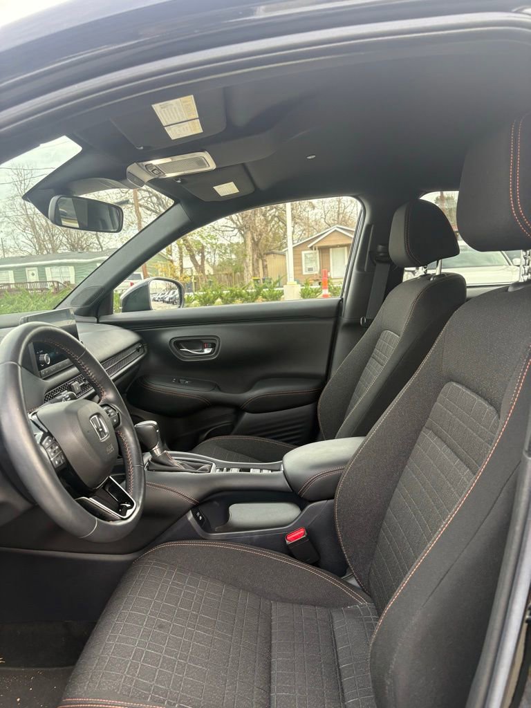 Used 2024 Honda HR-V Sport image 19