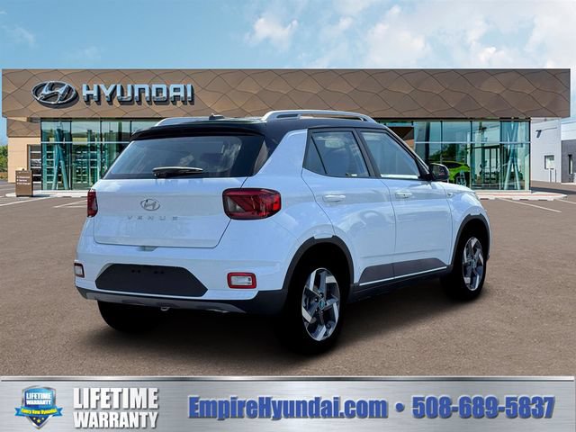 New 2026 Hyundai Venue SEL FWD image 7