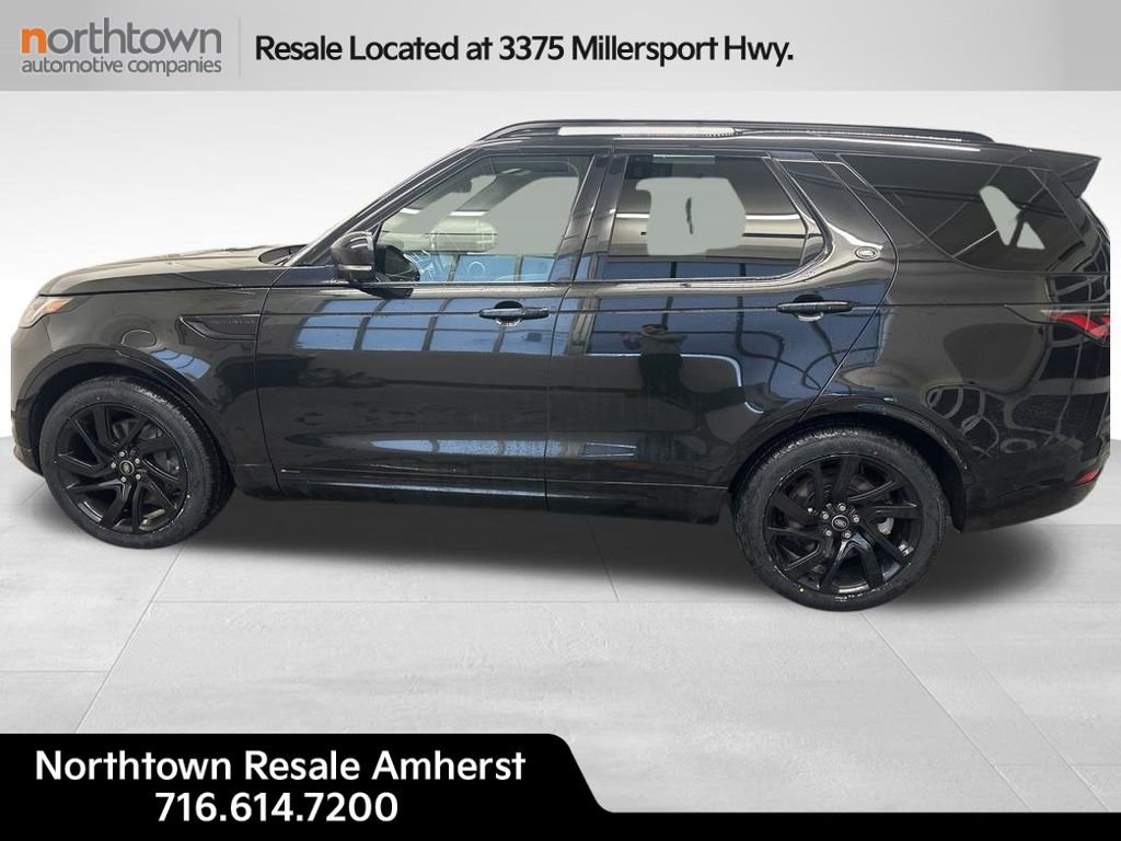 Used 2022 Land Rover Discovery HSE R-Dynamic image 3