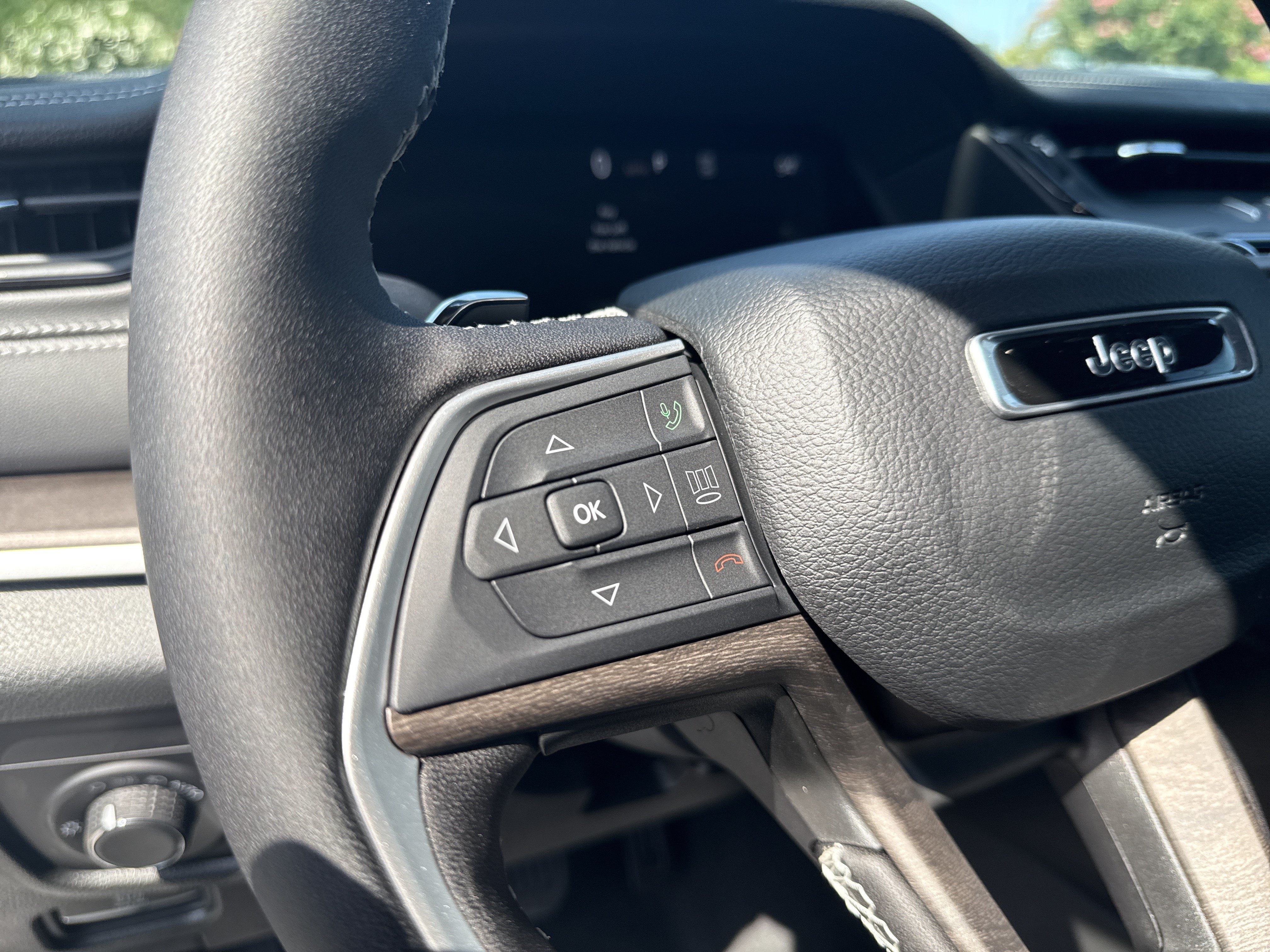 New 2026 Jeep Grand Cherokee Altitude RWD image 25