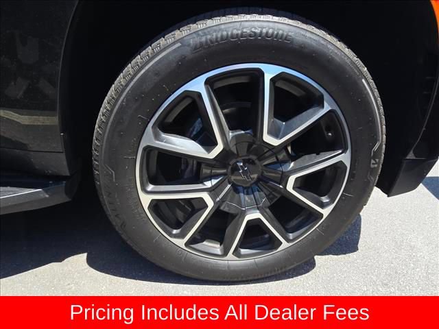 Used 2024 Chevrolet Tahoe RST w/ Luxury Package AWD/4WD image 4