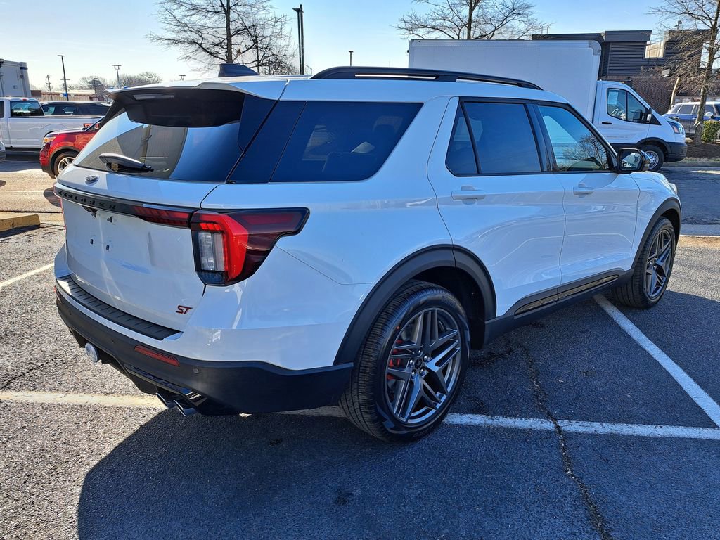 New 2026 Ford Explorer ST w/ Sun And Sound Package AWD/4WD image 6