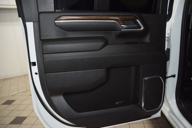 Used 2024 Chevrolet Silverado 3500 LT image 33