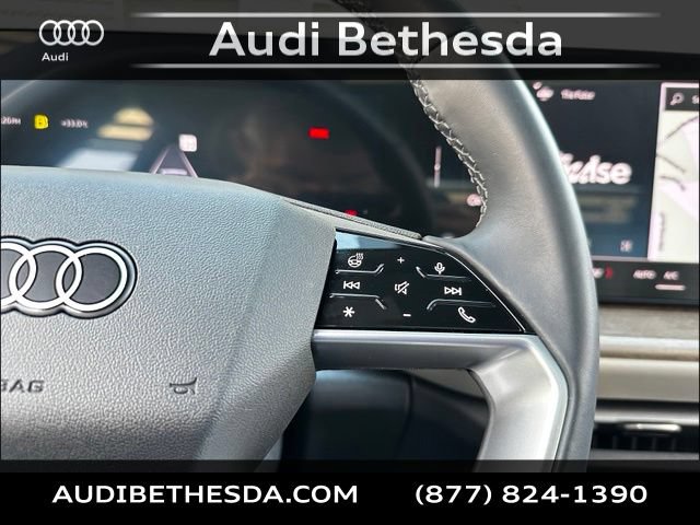 Used 2025 Audi Q5 Premium Plus w/ Premium Plus AWD/4WD image 19